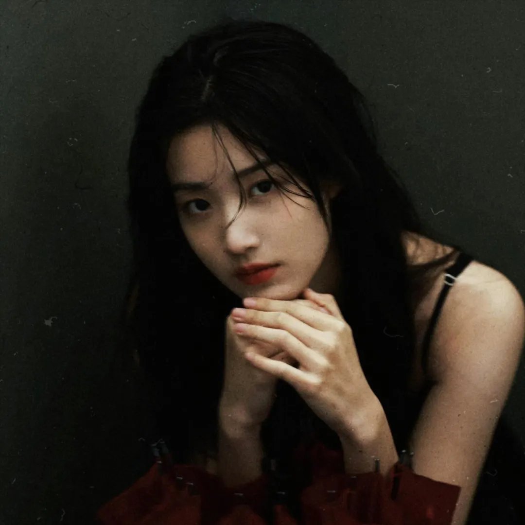 深渊潜龙